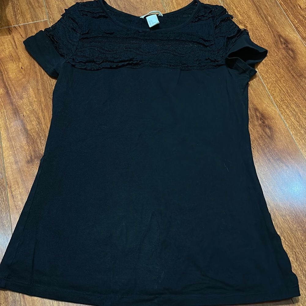 Two Lace front and back H&M top - Picture 4 of 4